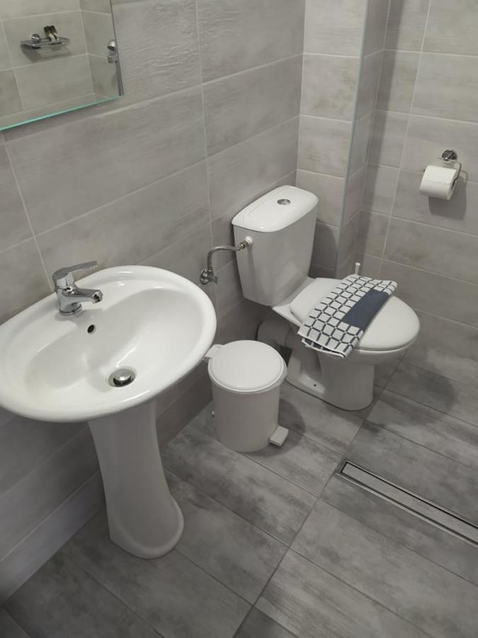 Parissas Hotel Tsotílion Zewnętrze zdjęcie