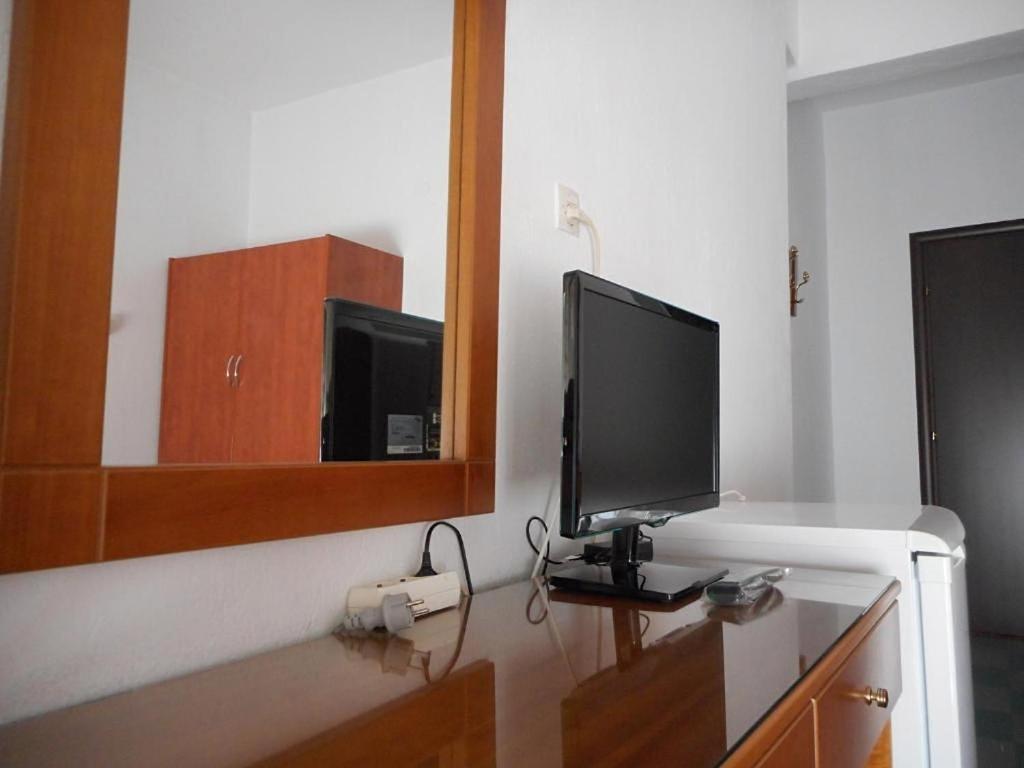 Parissas Hotel Tsotílion Zewnętrze zdjęcie